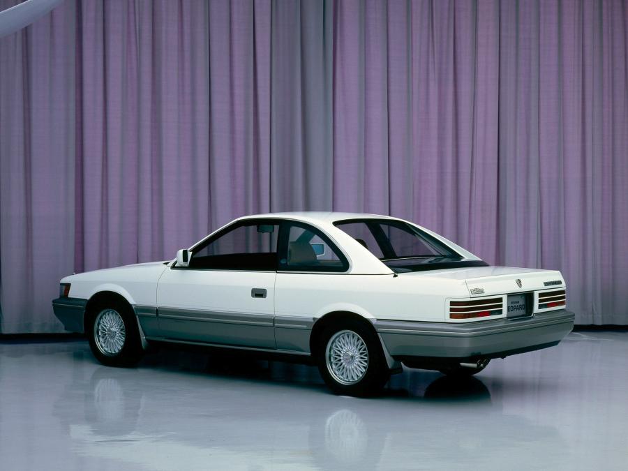  Nissan Leopard Ultima X Concept (UF31) 1987 года  (фото 2 из 8)